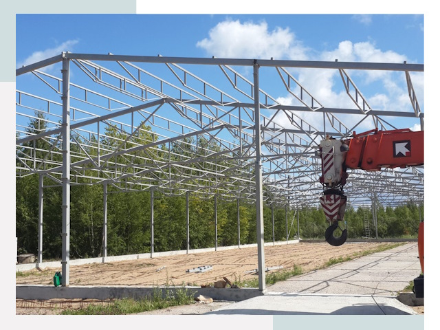 Строительство конюшен в Красноуфимск от 609 руб. под ключ