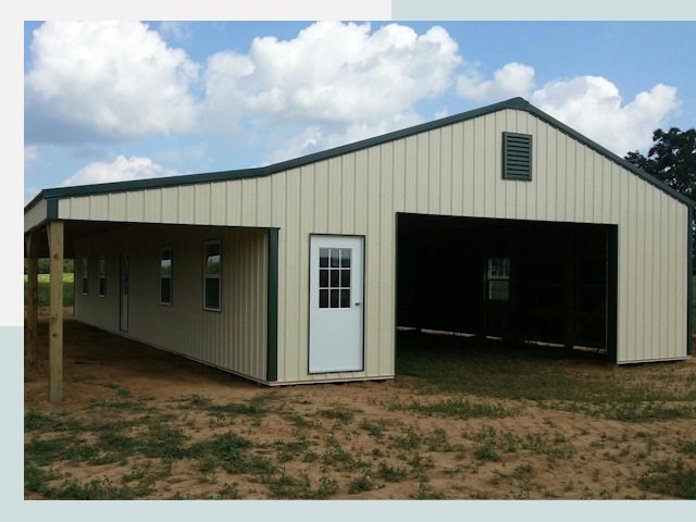 Строительство конюшен в Красноуфимске