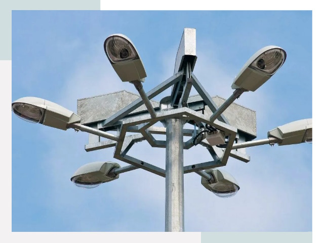 Монтаж осветительных мачт в Красноуфимске