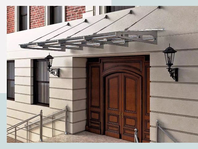 Металлические козырьки от 609 руб. в Красноуфимске