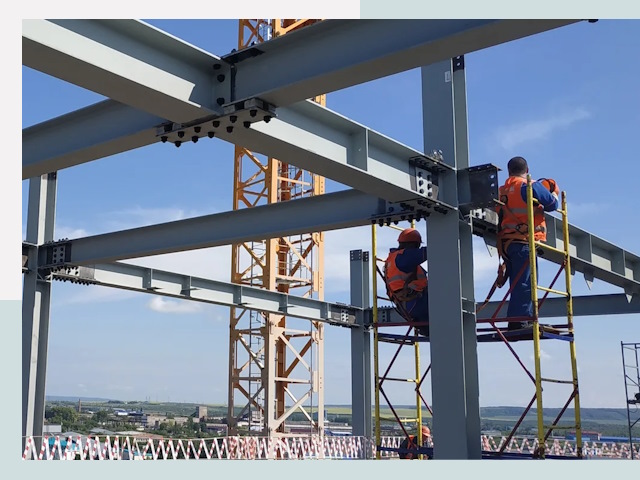 Монтаж металлоконструкций в Красноуфимске