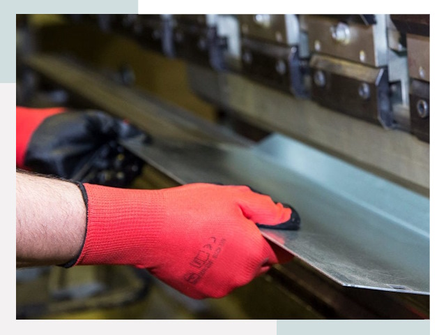 Гибка металла в Красноуфимск от 609 руб. - Надёжно и быстро